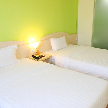 7Days Inn Xiamen Lotus Square Branch Jiangtouzhen Exterior foto
