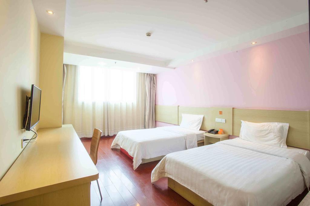 7Days Inn Xiamen Lotus Square Branch Jiangtouzhen Quarto foto